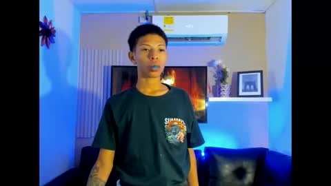 tessachains online show from January 15, 2:05 am