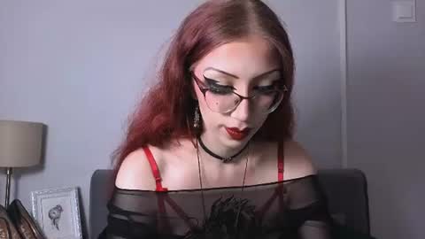 Tessa online show from June 30, 4:41 pm