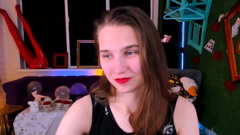 Tessa online show from September 23, 5:32 am