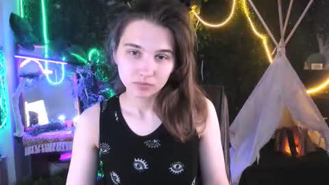 Tessa online show from October 6, 5:16 am