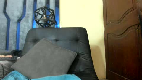 leila lopez online show from January 21, 12:50 pm