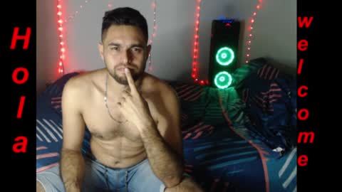 Yeffrith online show from December 12, 3:32 am