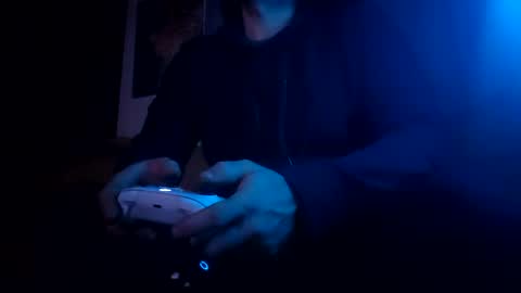 MauiMinded808 online show from January 21, 6:33 am