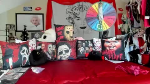 peachy online show from October 7, 6:16 pm