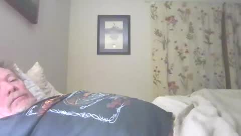 texasscooter1962 online show from January 25, 2:58 am