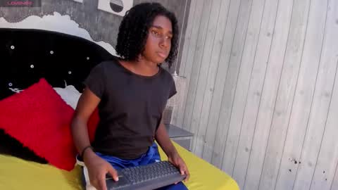 teylor_lovee online show from December 14, 9:08 pm