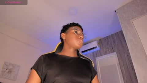 teylor_lovee online show from March 22, 8:23 pm