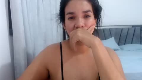 Snapshot of tezza_smith chatting on July 17, 11:42 pm tezza smith online show from July 17, 11:42 pm