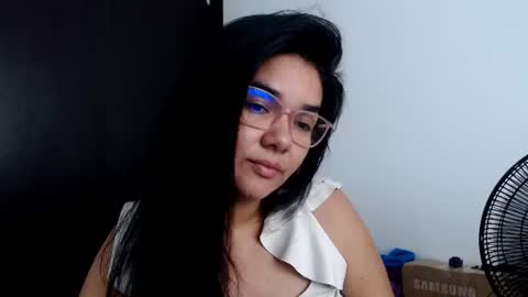 Snapshot of tezza_smith chatting on July 27, 1:18 pm tezza smith online show from July 27, 1:18 pm
