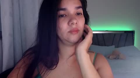 Snapshot of tezza_smith chatting on July 28, 1:23 am tezza smith online show from July 28, 1:23 am