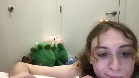 Snapshot of tgirl_derpina chatting on December 2, 2:39 am tgirl_derpina online show from December 2, 2:39 am