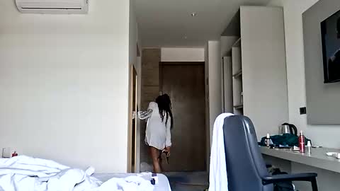 sexi lexi online show from June 7, 4:33 pm