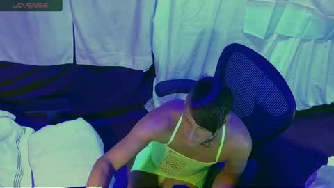 tgirllover69141980 online show from September 20, 1:50 am