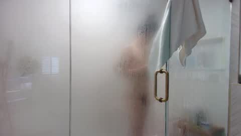 Snapshot of tgirltoesx chatting on November 14, 9:57 pm babygirlmami online show from November 14, 9:57 pm