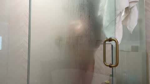 Snapshot of tgirltoesx chatting on November 18, 5:39 pm babygirlmami online show from November 18, 5:39 pm