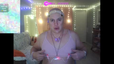 Snapshot of tglacey chatting on February 23, 2:14 pm lacey online show from February 23, 2:14 pm