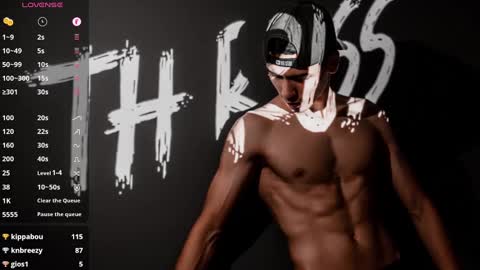 Snapshot of th_russ chatting on December 31, 4:04 pm INSTAGRAM Th1rss online show from December 31, 4:04 pm