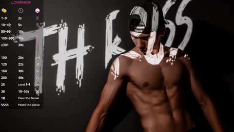 Snapshot of th_russ chatting on February 12, 6:30 pm INSTAGRAM Th1rss online show from February 12, 6:30 pm