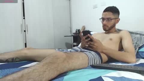 INSTAGRAM   Th1rss online show from February 4, 2:56 pm