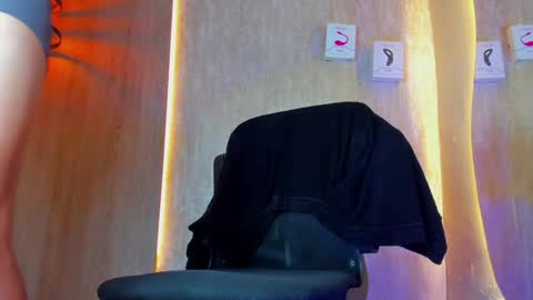 thaddeus king online show from January 29, 9:50 pm