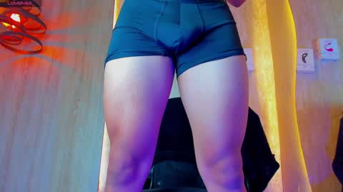 thaddeus king online show from February 6, 10:43 pm