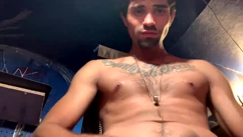 Snapshot of thagoonpaco chatting on October 4, 6:44 am thagoonpaco online show from October 4, 6:44 am