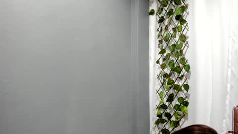 Snapshot of thaidancer chatting on February 5, 6:35 am CJ online show from February 5, 6:35 am