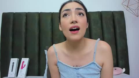 Thaily online show from November 3, 7:26 pm