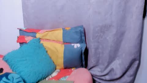 thaimy_ online show from November 13, 1:59 am