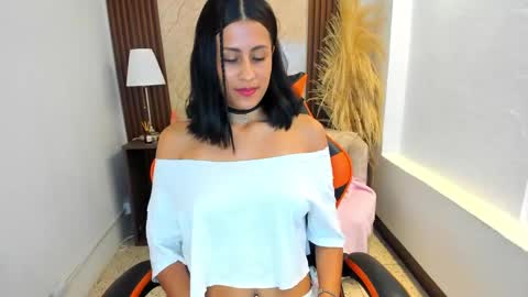 Sweet Thais  online show from September 18, 12:18 pm