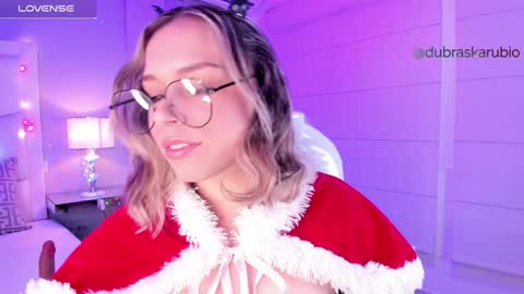 Thalia21 online show from December 28, 4:41 am