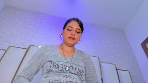 Snapshot of thalia888_ chatting on March 30, 7:04 pm thalia888_ online show from March 30, 7:04 pm