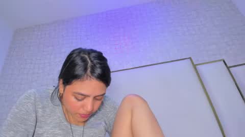 Snapshot of thalia888_ chatting on May 10, 7:08 pm thalia888_ online show from May 10, 7:08 pm