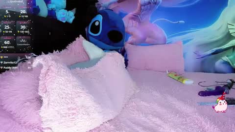 Thalia Girl online show from October 10, 2:38 pm