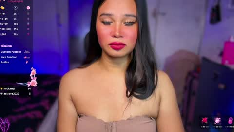 Snapshot of thalia_houston69 chatting on April 2, 6:16 pm Ms. Thalia online show from April 2, 6:16 pm