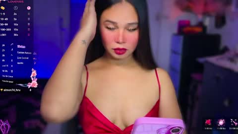 Snapshot of thalia_houston69 chatting on April 18, 5:11 am Ms. Thalia online show from April 18, 5:11 am