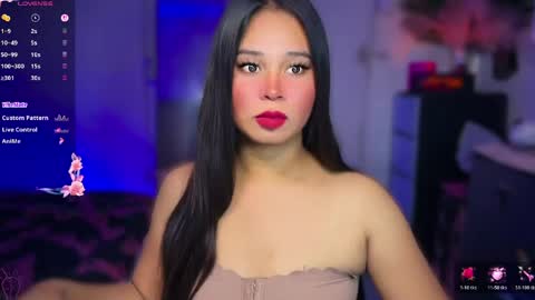 Snapshot of thalia_houston69 chatting on April 19, 4:39 pm Ms. Thalia online show from April 19, 4:39 pm