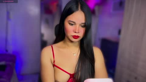 Snapshot of thalia_houston69 chatting on May 16, 7:12 pm Ms. Thalia online show from May 16, 7:12 pm