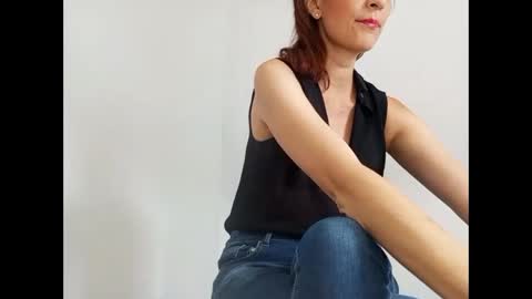 thalia_serrano online show from February 10, 3:49 pm