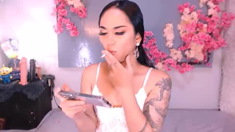 Thalia online show from October 8, 12:14 pm