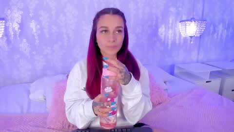 THALIRA ANGELS online show from June 2, 6:10 pm