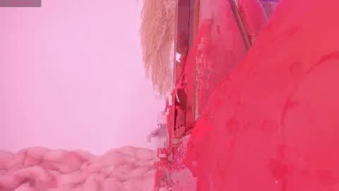 Snapshot of thamii_campanitaa chatting on April 17, 11:52 pm thami campanita online show from April 17, 11:52 pm