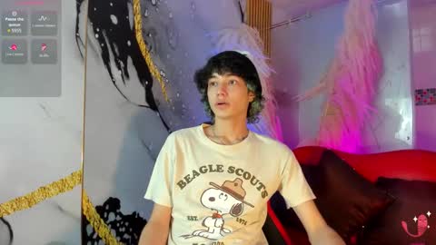 Snapshot of thanier_18 chatting on March 22, 7:50 pm thanier_18 online show from March 22, 7:50 pm