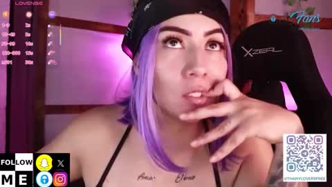 Atihana Gil online show from November 25, 5:18 am