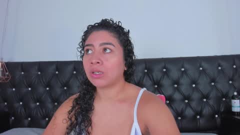 thara webstter online show from December 4, 11:41 am