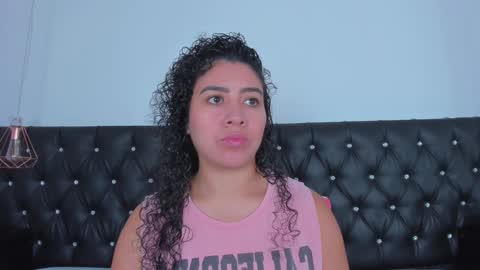 thara webstter online show from December 10, 11:43 am