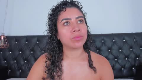 thara webstter online show from December 31, 2:47 pm