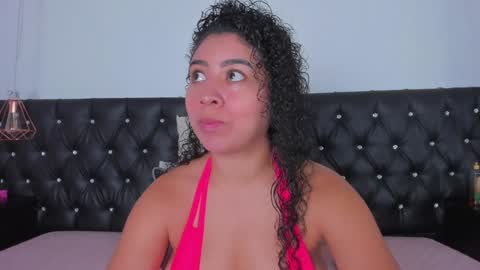 thara webstter online show from January 7, 11:37 am
