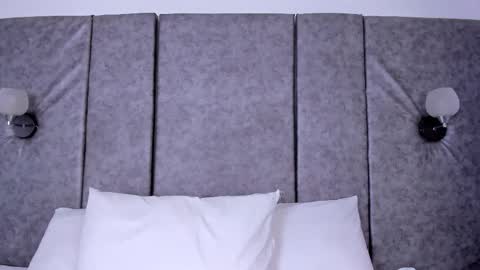 Snapshot of thara_webstter chatting on March 2, 11:39 am thara webstter online show from March 2, 11:39 am