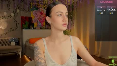 Your Eva online show from October 12, 8:02 am